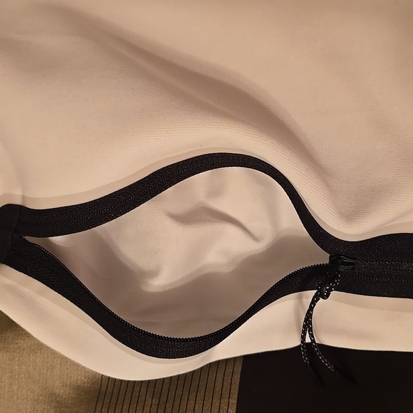 Women's Nike Sweatsuit - Picture 6 of 13